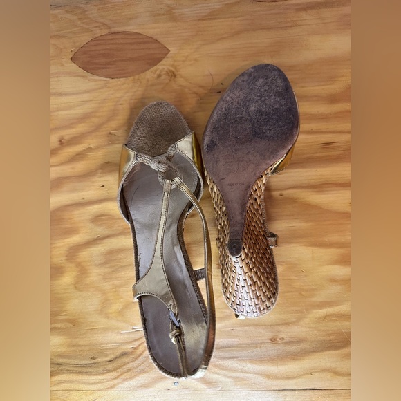 Prada gold wedge basket weave heel sandal 38 1/2 - Picture 5 of 5